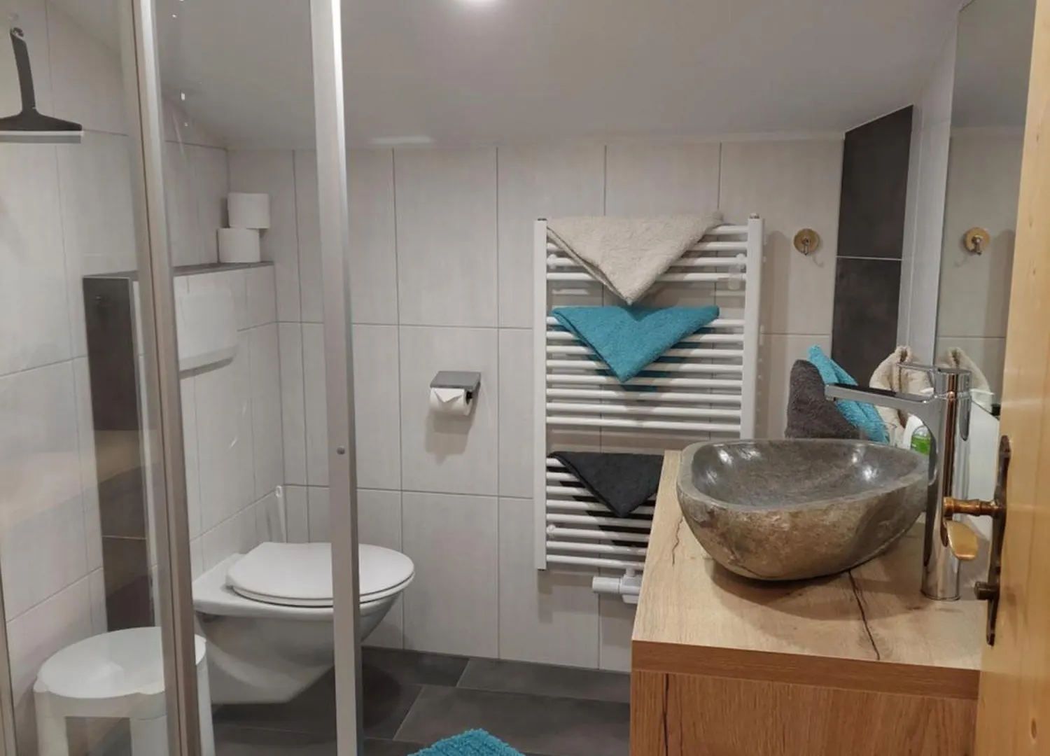 לינה וארוחת בוקר זולדן Haus Felsneck